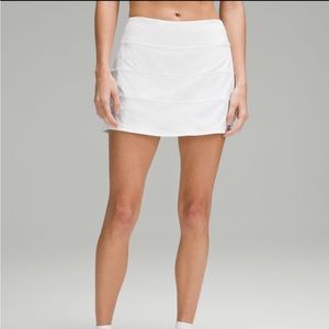 Lululemon Pace Rival skort in white. Size 8.